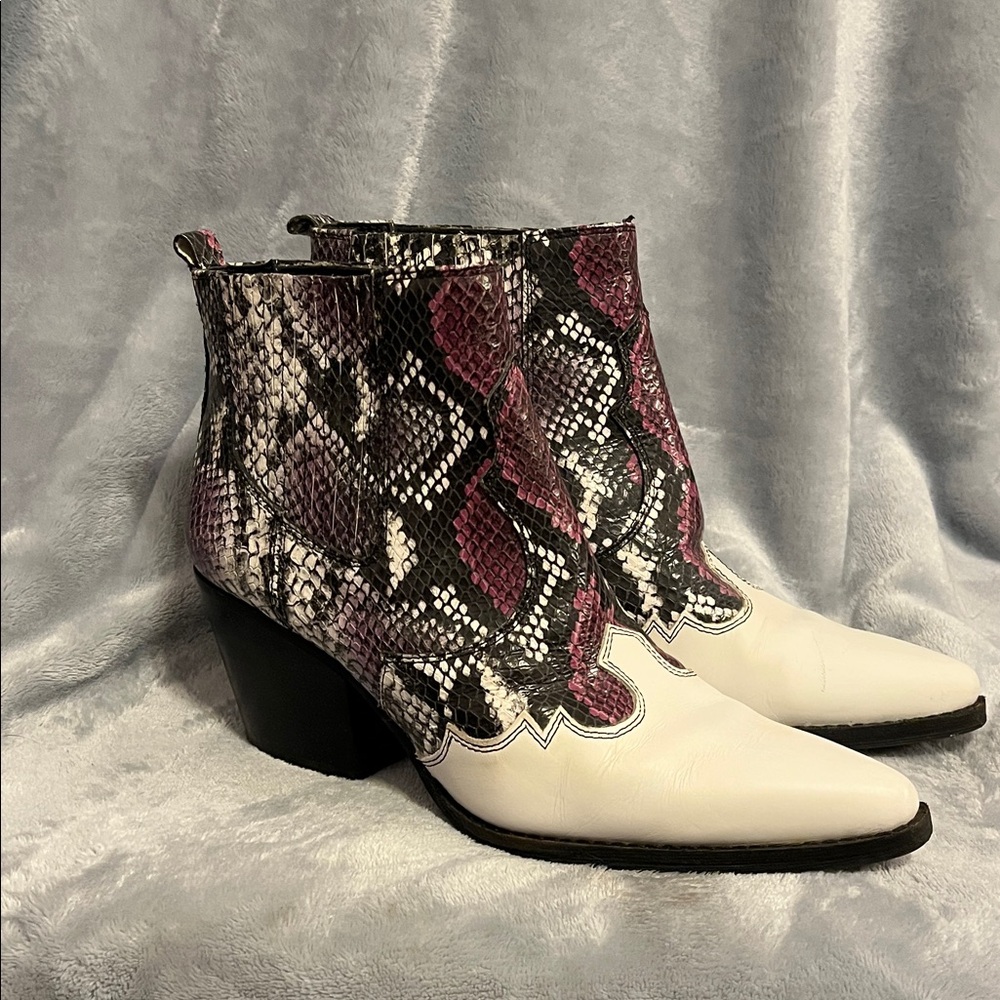 Sam Edelman White and Purple Snakeskin Ankle Boots